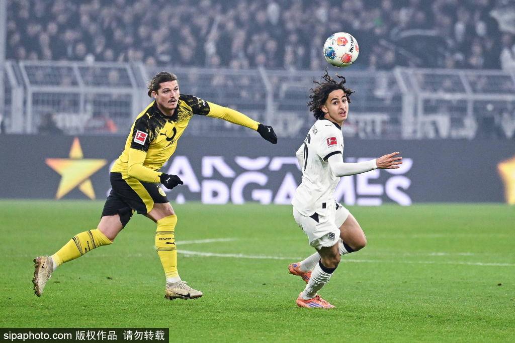 47分+66球！拜仁创造德甲历史上半程最佳战绩，社媒晒海报庆祝